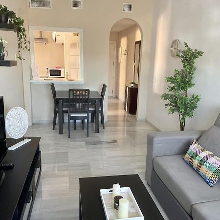 Apartamento Liru Bormujos, A 5 Minutos De Sevilla Екстериор снимка