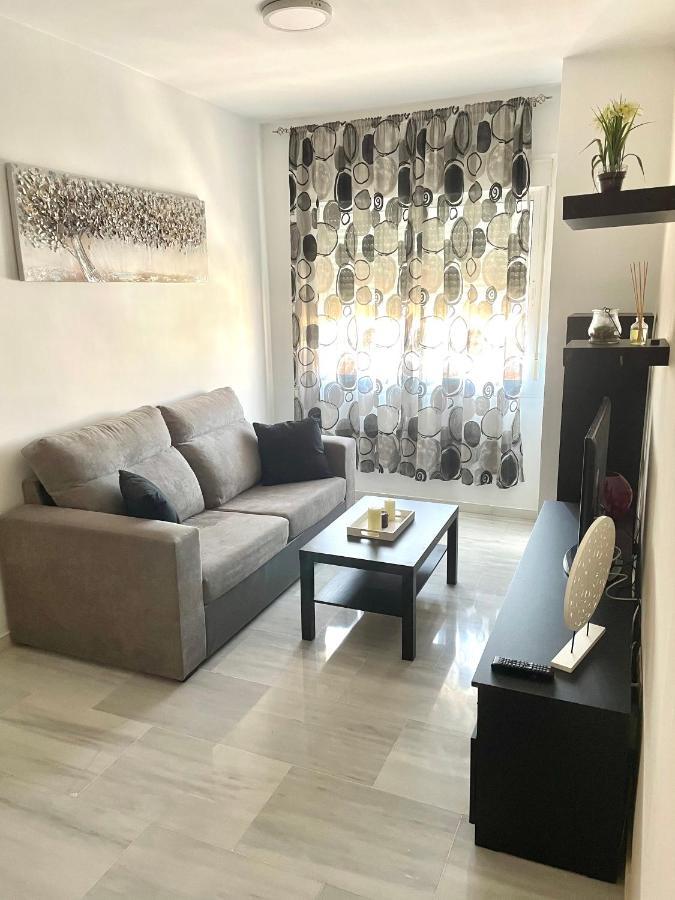 Apartamento Liru Bormujos, A 5 Minutos De Sevilla Екстериор снимка