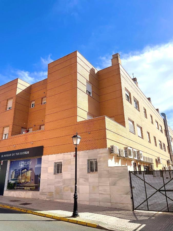 Apartamento Liru Bormujos, A 5 Minutos De Sevilla Екстериор снимка