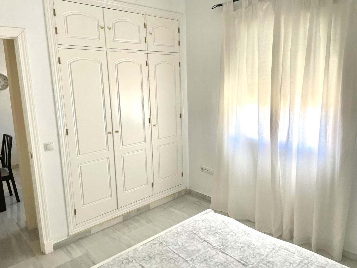 Apartamento Liru Bormujos, A 5 Minutos De Sevilla Екстериор снимка